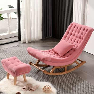 Mobiliário moderno de sala de estar de hotel nórdico Sofá único Cadeira de madeira maciça Veludo / PU Couro em estilo popular