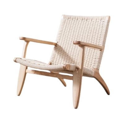 Mobiliário de sala de estar de estilo moderno Cadeira de jantar de madeira maciça com assento de cordão tecido e braço de madeira em natural / noz / preto