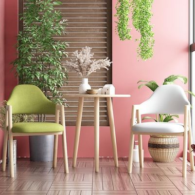 Cadeira de refeição de madeira com cobertura de couro/tesoura PU para hotéis, cafés, móveis de sala de estar em design moderno