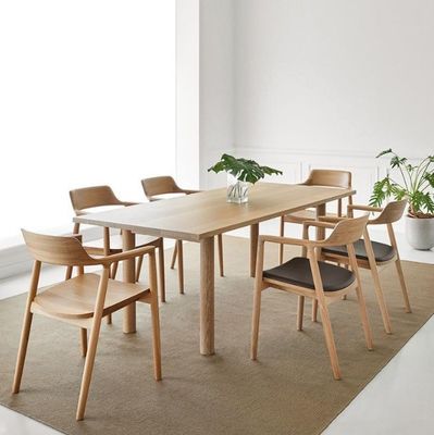 Mobiliário para Casa do Vietnã Cliente projeta mesa de jantar de madeira maciça moderna com mesas de café resistentes e design moderno