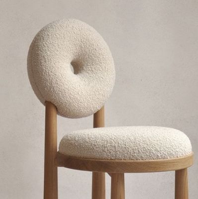 Cadeira de jantar de madeira maciça moderna para desenhos personalizados em móveis de sala de jantar