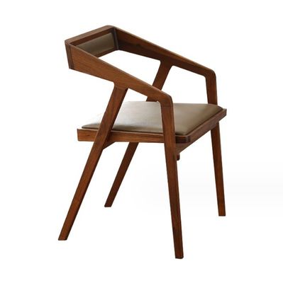 Cadeira de sala de jantar de madeira com madeira maciça e couro PU