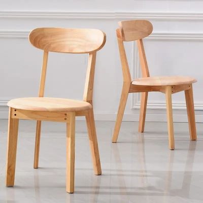 Tabelas e cadeiras personalizadas de madeira maciça com estrutura de madeira de borracha a preços