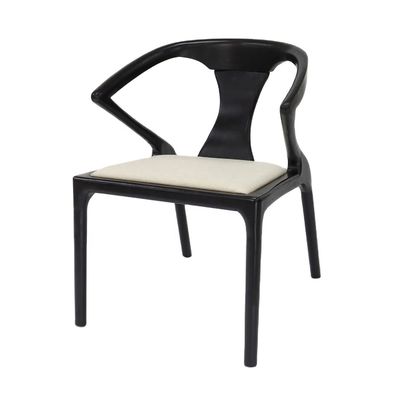 Cadeiras de restaurante de madeira para jantar em hotéis