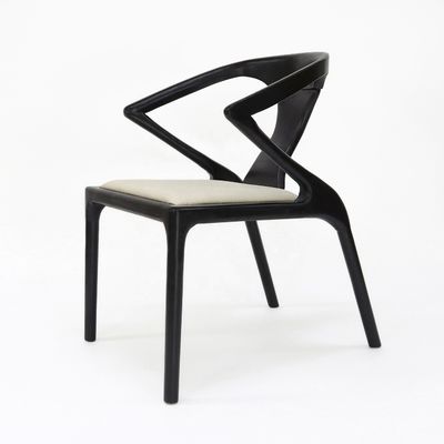 Cadeiras de restaurante de madeira para jantar em hotéis