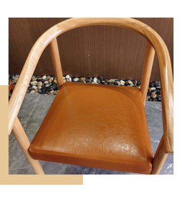 Cadeira de jantar de madeira maciça PU de madeira do norte da Europa para restaurante