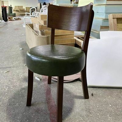 Cadeira de madeira maciça para padel de estilo nórdico Cadeira de lazer de café Cadeira de jantar Cadeira de estofamento para casa