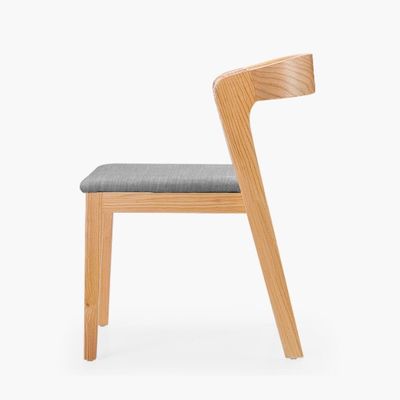 Moderno Design Nórdico Solid Wood PU Leather Sala de Jantar Cadeira com Nitrolacquer Finish e Mail Packing