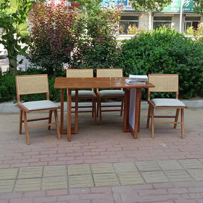 Cadeira de jantar para cafés e restaurantes 2023 Madeira maciça PU de couro estilo nórdico Design moderno