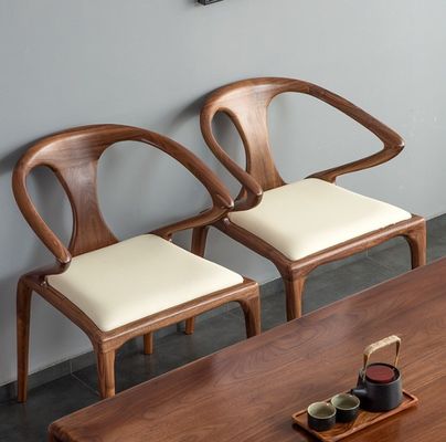 Cadeira de madeira maciça de design nórdico moderno para restaurante Cadeira de sala de jantar de couro PU W51*D57*H80CM Dobrada NO