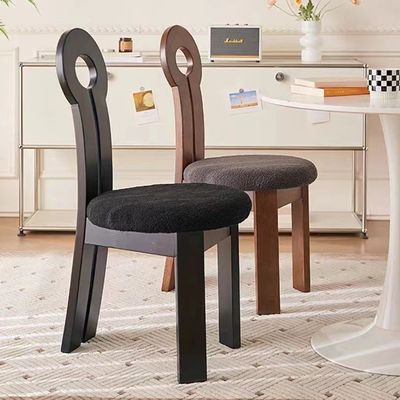Hotel Restaurante Mobiliário Confortável Cadeira de jantar de madeira maciça com almofada de tecido W40*D47*H90CM