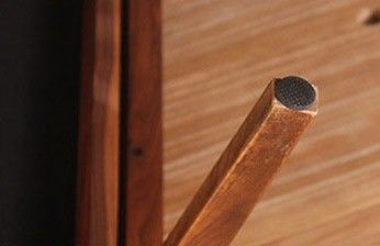 Cadeira de sala de jantar com cordão tecido e acabamento lacado em design de madeira vintage