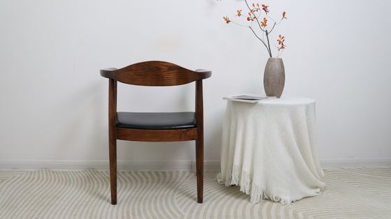 Nitrolacquer Finish Nordic Solid Wood Bracelet Cushion Cadeira para Refeição Hotel Casa Cadeira Presidencial Restaurante Café Loja