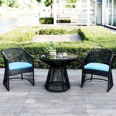 Cadeira de jantar de metal de estilo italiano Cadeira de café de madeira para assentos modernos de luxo ao ar livre