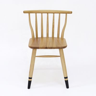 Estilo de Design Moderno Nordic Exquisite Workmanship Windsor Solid Wood Cadeira de Refeição para Mobiliário de Assentos de Restaurante