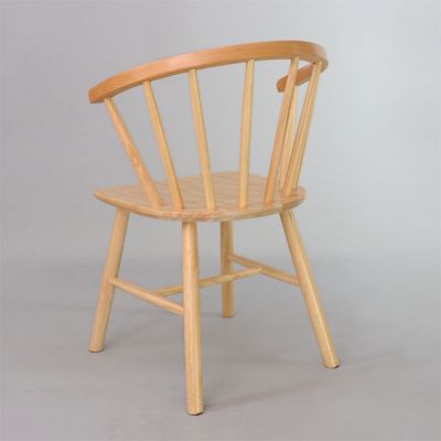 Cadeiras de mesa de madeira sólida nórdica para mobiliário de hotel e restaurante