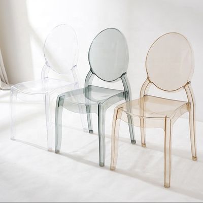 Cadeira de jantar empilhável moderna feita de material de PC transparente para empilhável em sala de estar de hotel café