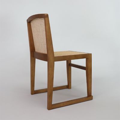 Serviço OEM Aceito Móveis Nórdicos Apoio de Rattan empilhável Cadeira de jantar de madeira maciça para restaurante de hotel