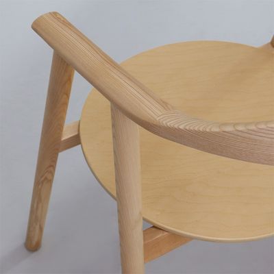 Cadeira de jantar de madeira sólida nórdica de luxo para sala de jantar W55*D47.5*H74.5 cm com serviço OEM aceito