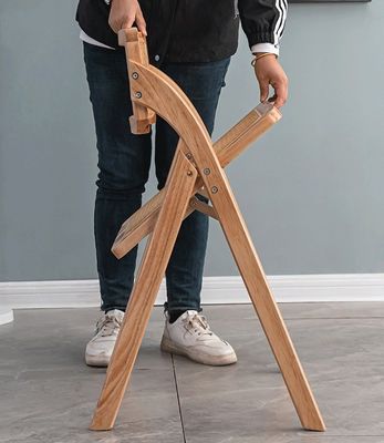 Hotéis Restaurantes Mobiliário de Sala de Jantar Modernos Nórdicos Reclinador de Rattan dobrável Cadeira de Jantar de Madeira Sólida W47.5*D47.5*H81.5CM