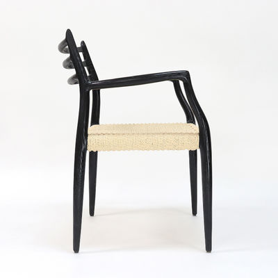 Cadeira de jantar moderna Nitrolacquer de cordão tecido à mão acabamento de madeira maciça com encosto de braço Design moderno