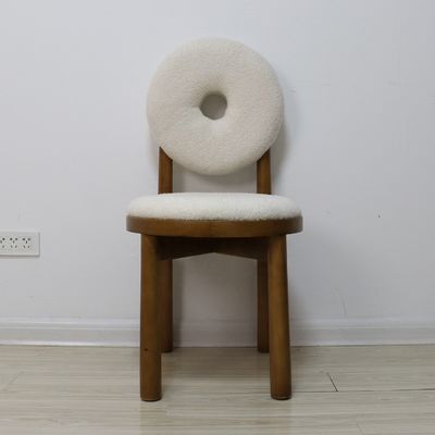 Cadeira de refeição de luxo totalmente montada com encosto de costas para hotel e restaurante modernos