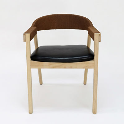 Instalações de lazer Cadeira de jantar de madeira maciça para restaurante Cordão tecido à mão Simplicidade geral Mobiliário doméstico