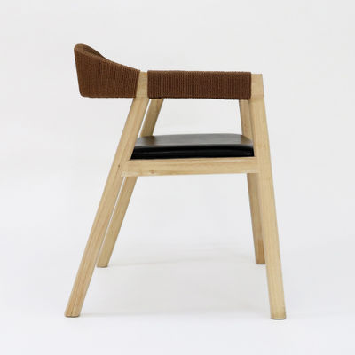 Instalações de lazer Cadeira de jantar de madeira maciça para restaurante Cordão tecido à mão Simplicidade geral Mobiliário doméstico