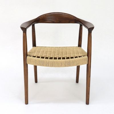 Cadeira de apoio de braço Kennedy personalizada Moderno estilo nórdico Presidente de madeira maciça Cadeira de jantar para restaurante e café