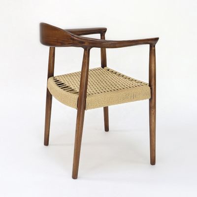 Cadeira de apoio de braço Kennedy personalizada Moderno estilo nórdico Presidente de madeira maciça Cadeira de jantar para restaurante e café