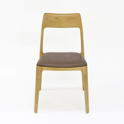 Instalações de lazer Cadeira de jantar de madeira vintage com tecido personalizado Tapete e acabamento de nitrolaque