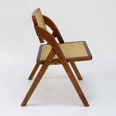Cadeira de refeição de madeira dobrável de rotão vintage para restaurante em estilo clássico