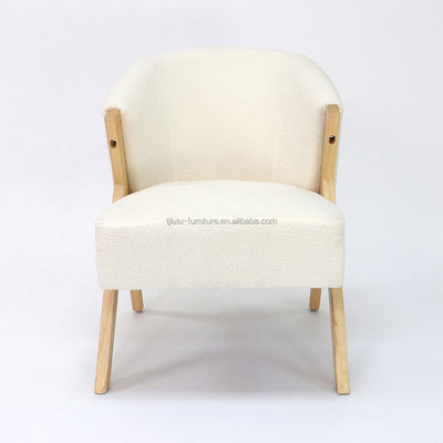 Sofá Natural de Madeira Sólida Cadeira Nordic Design para Mobiliário de Sala de estar Cor Natural Estilo de lazer