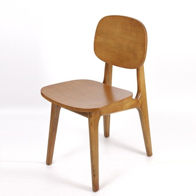 Cadeira de restaurante nórdica de madeira de borracha Cadeiras de madeira requintadas para sala de jantar moderna