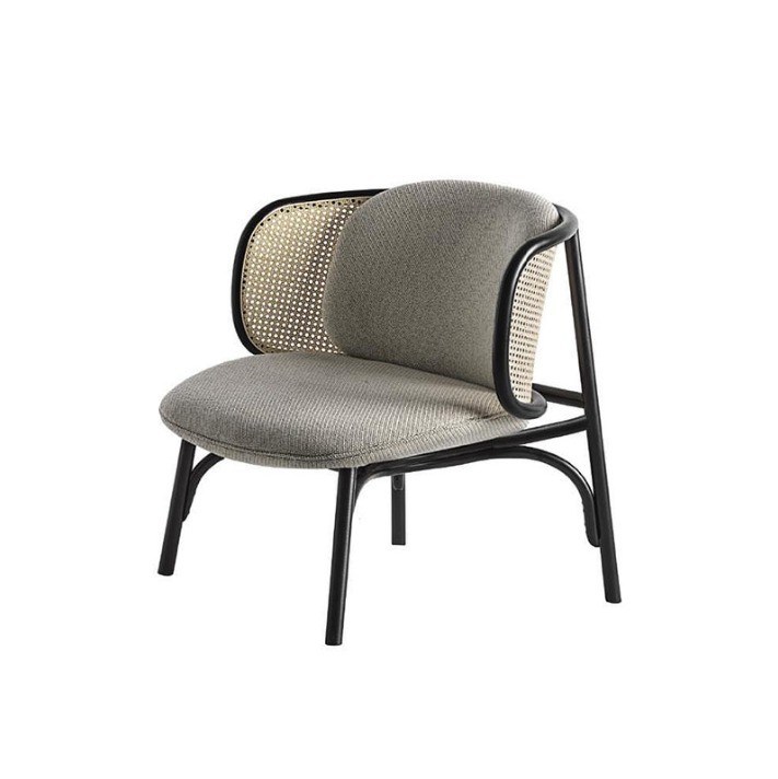 Cadeira de madeira de rotão único para o último design Cadeira de madeira estofada W68*D70*H82cm