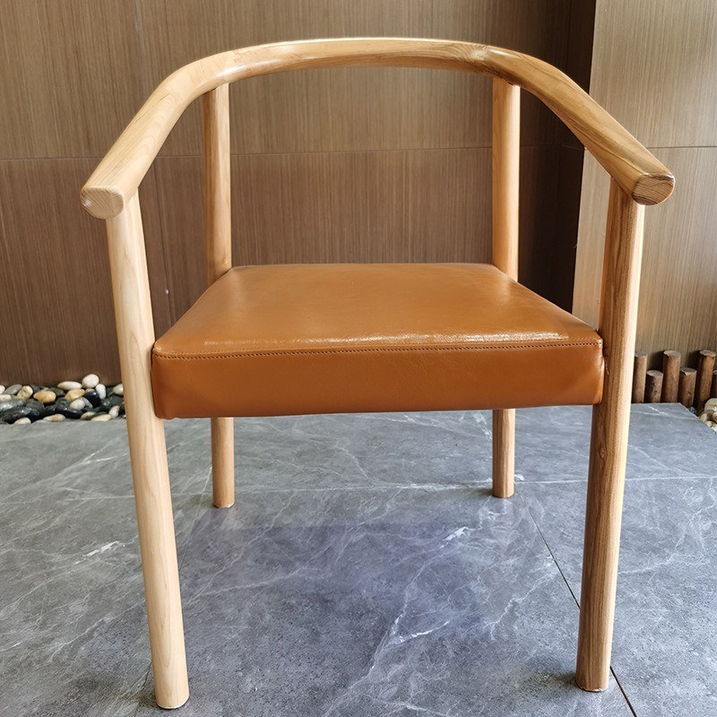 Cadeira de jantar de madeira maciça PU de madeira do norte da Europa para restaurante