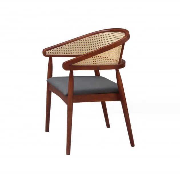 Cadeira de Rattan de Madeira Moderna para sala de estar e acessível em estilo de design