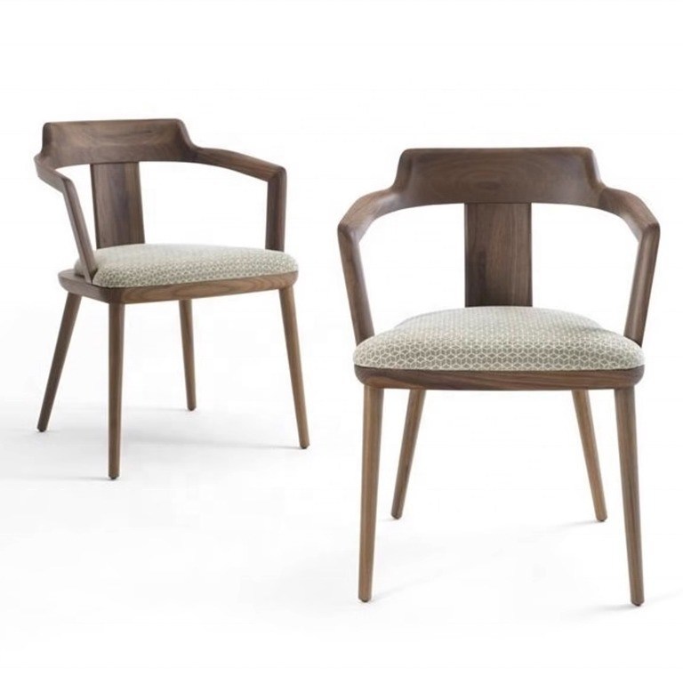 Cadeira de refeição de cantina interior em madeira maciça com almofada de assento e poltrona de cor de noz de design moderno